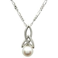 SS Trinity E Pearl Pendant 18"